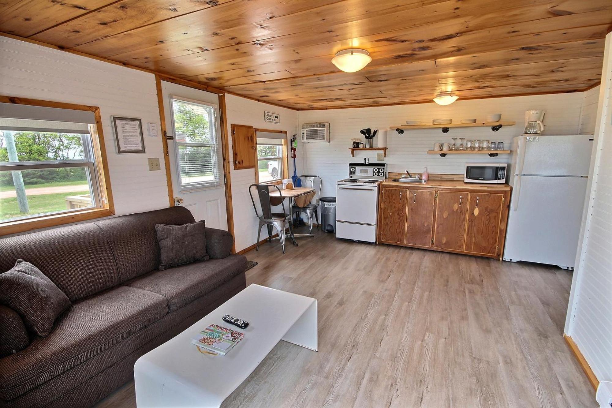 Cavendish Bosom Buddies Cottage Resort Extérieur photo