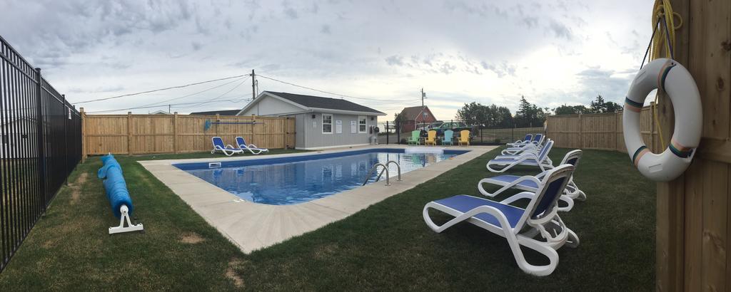 Cavendish Bosom Buddies Cottage Resort Extérieur photo